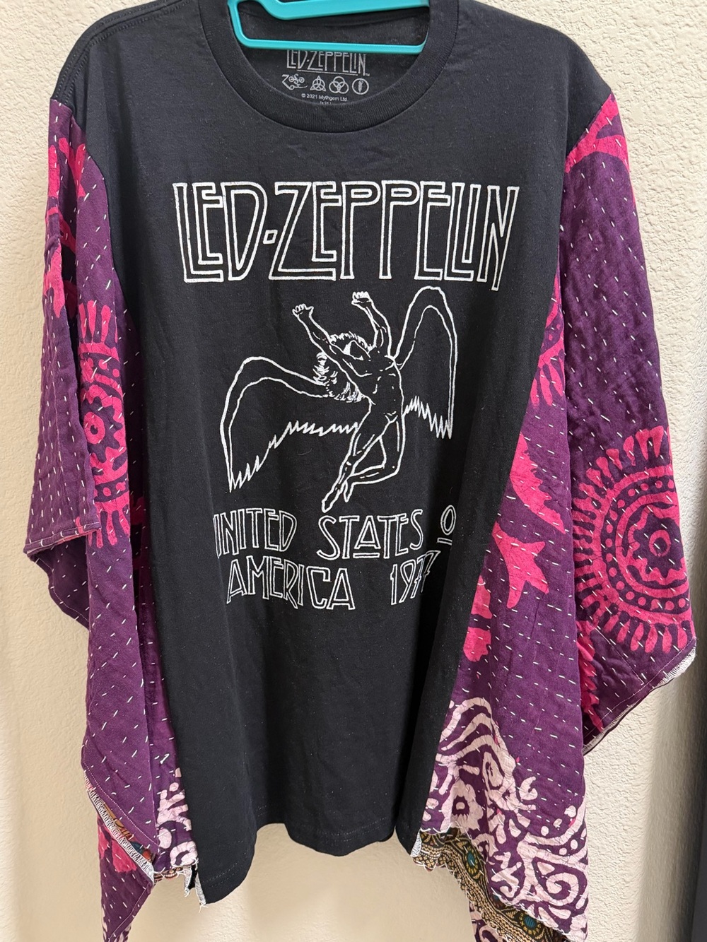 Official Led-Zepplin 1977 US Tour Upcylced T-Shirt